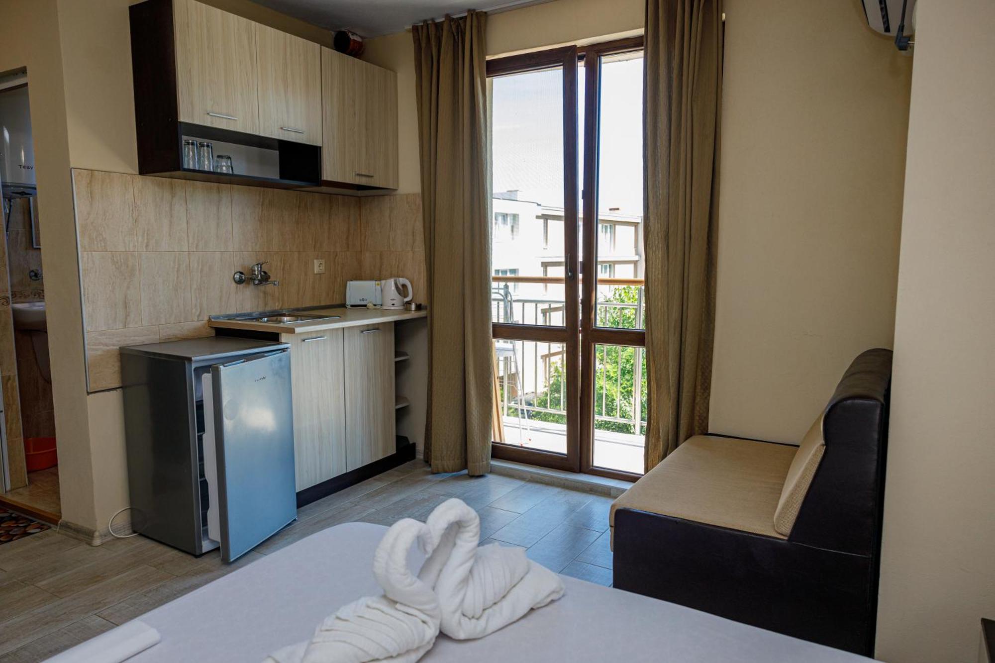 Family Hotel Silitur Ahtopol Exterior foto