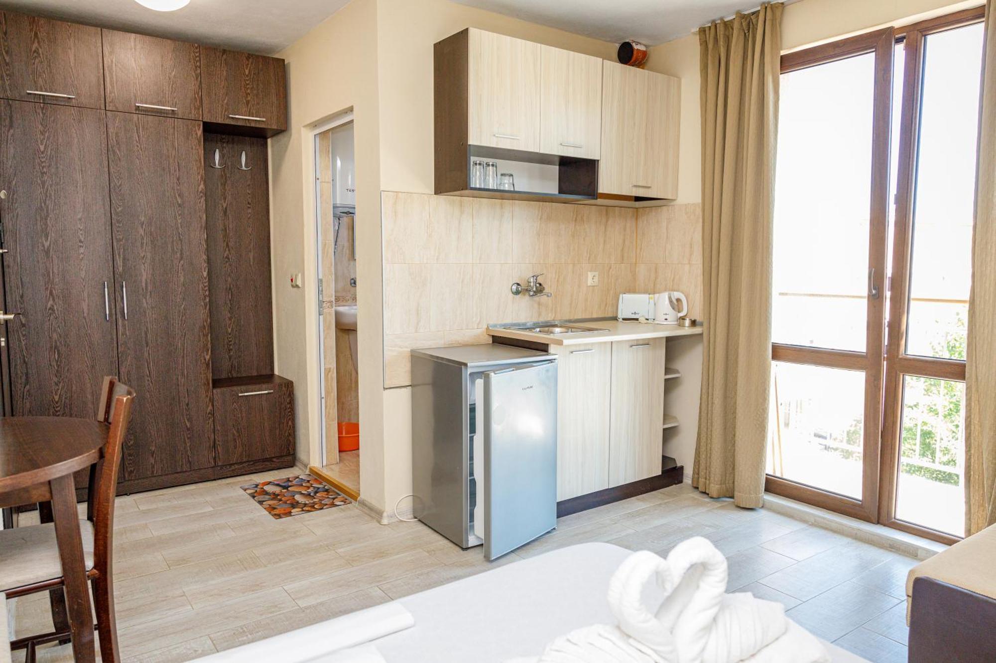 Family Hotel Silitur Ahtopol Exterior foto
