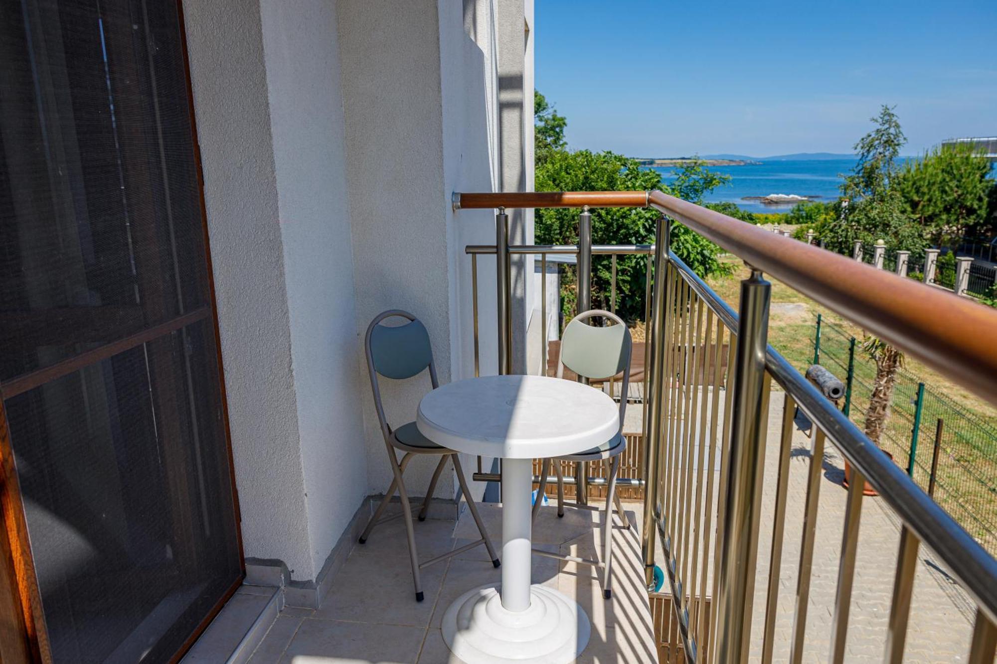 Family Hotel Silitur Ahtopol Exterior foto