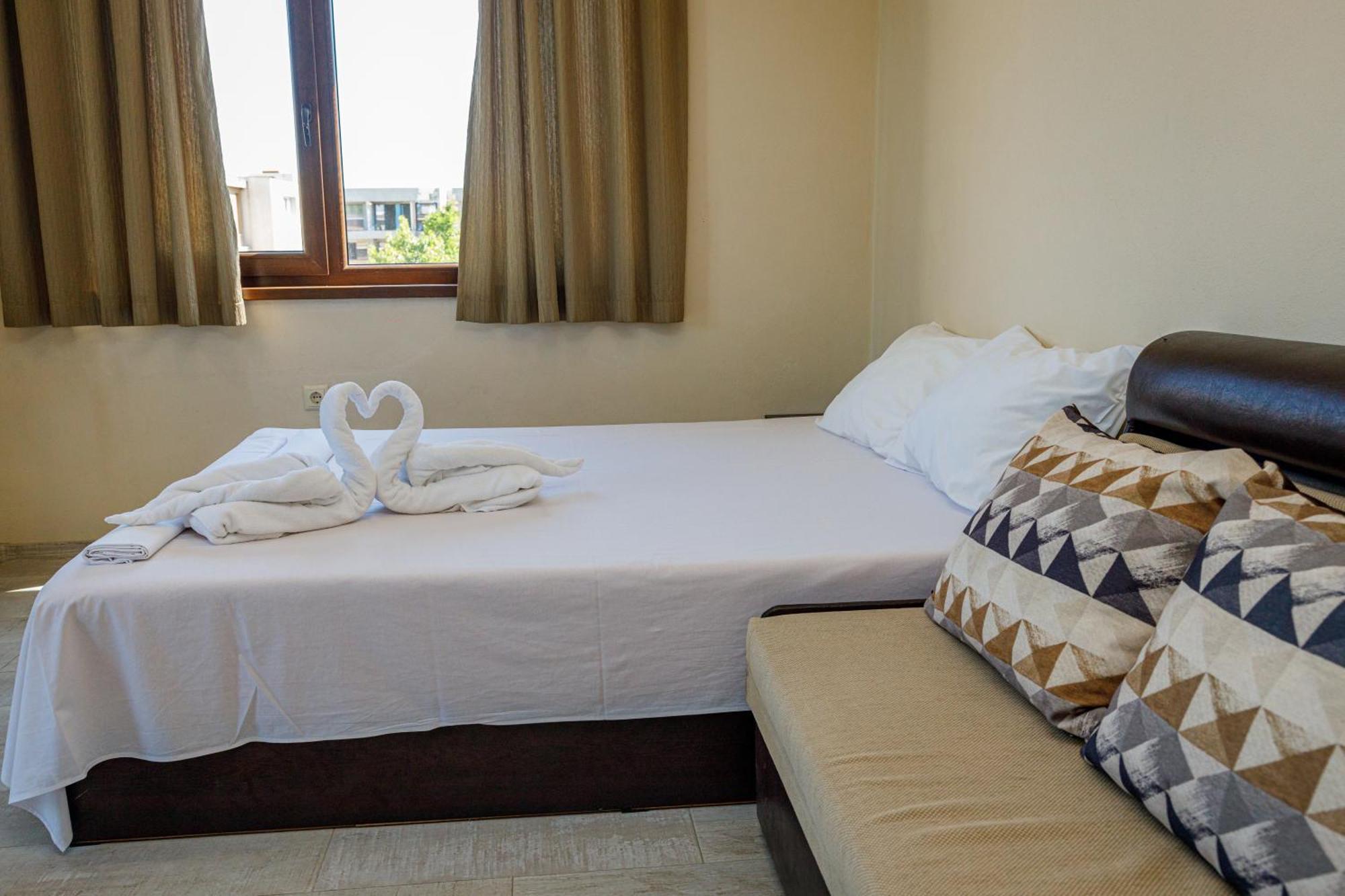 Family Hotel Silitur Ahtopol Exterior foto