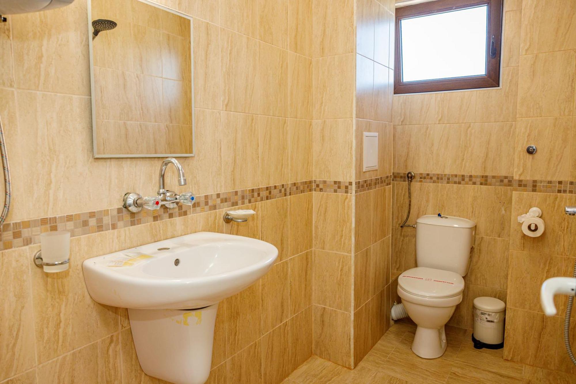 Family Hotel Silitur Ahtopol Exterior foto