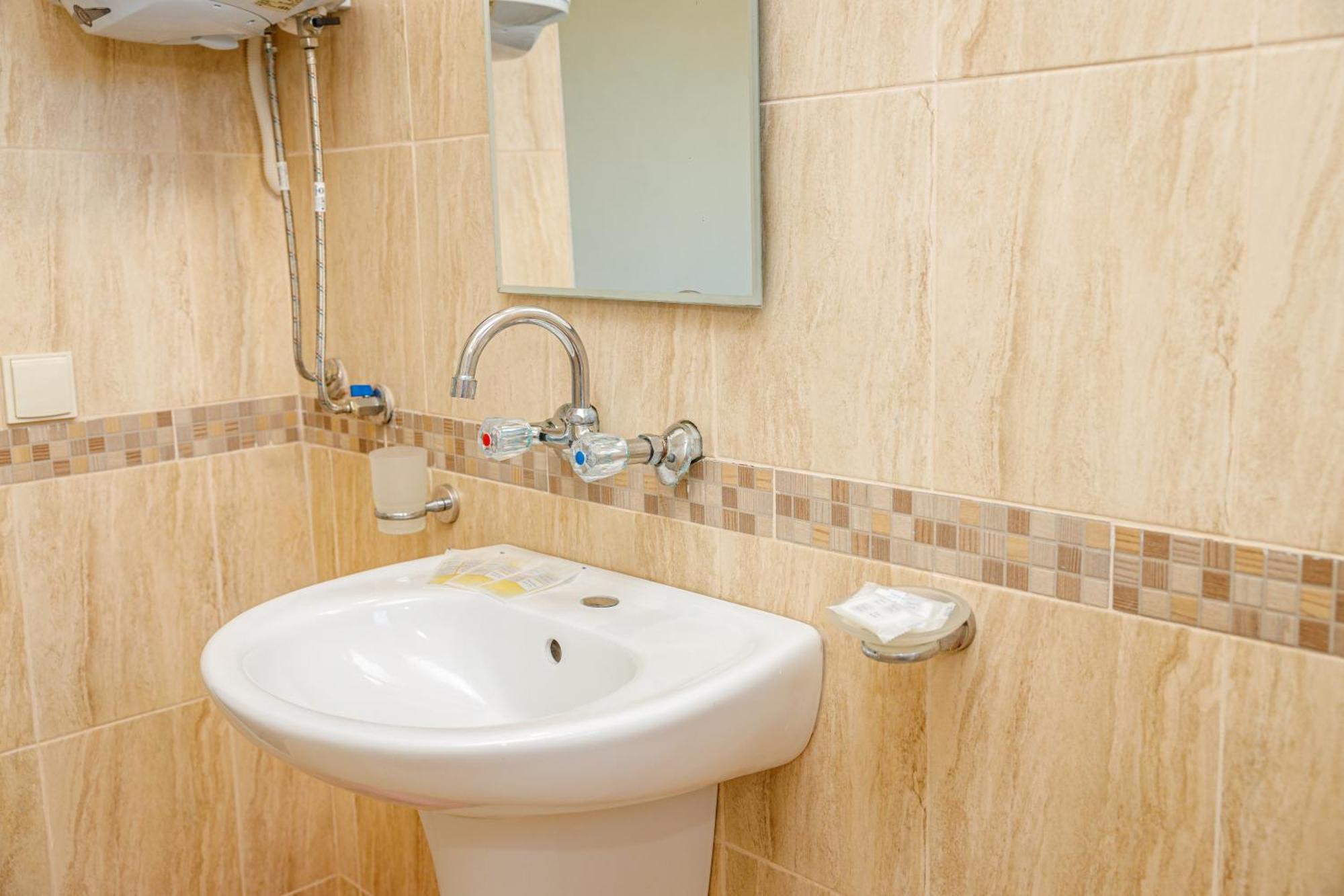 Family Hotel Silitur Ahtopol Exterior foto